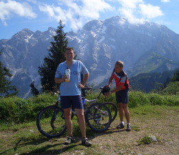 Die Radfahrer machen Pause